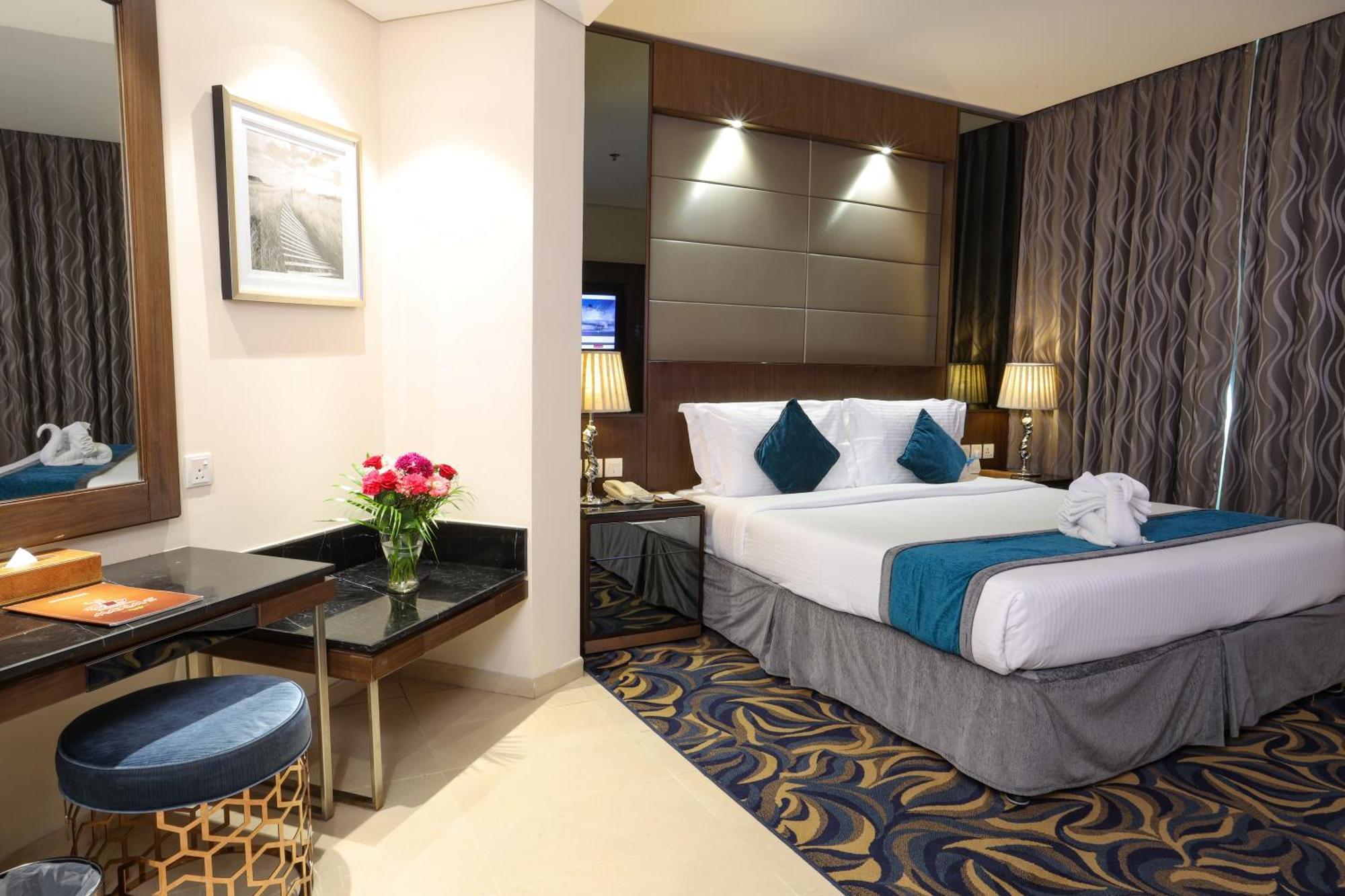 Omega Hotel Dubai Exterior foto
