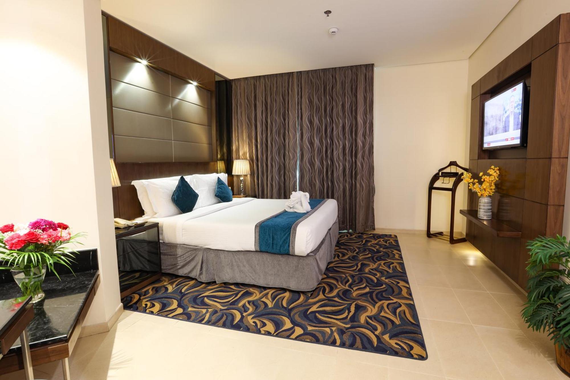 Omega Hotel Dubai Exterior foto